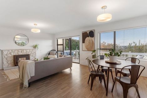 Photo of property in 2/131 Mokoia Road, Birkenhead, Auckland, 0626