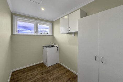 Photo of property in 19 Armstrong Place, Gonville, Whanganui, 4501