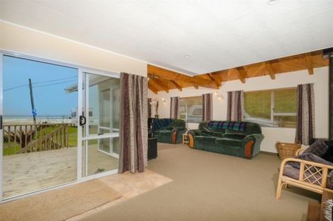 Photo of property in 1 Ocean Close, Te Kopuru, Dargaville, 0371
