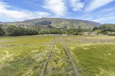 Photo of property in 27 Terrace Road, Reikorangi, Waikanae, 5391