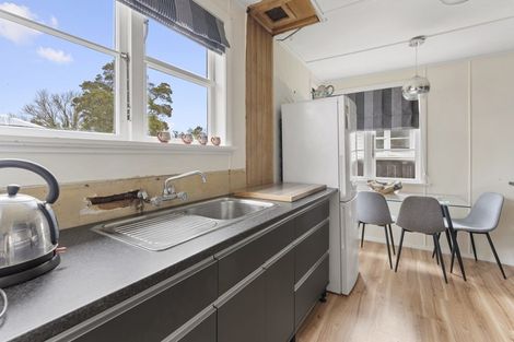 Photo of property in 26 Bell Street, Marton, 4710