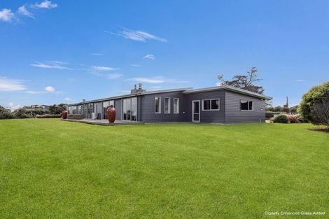 Photo of property in 106b Watt Livingstone Road, Westmere, Whanganui, 4574