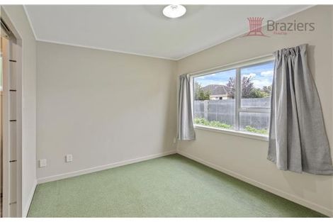Photo of property in 6 Renfrew Street, Upper Riccarton, Christchurch, 8041