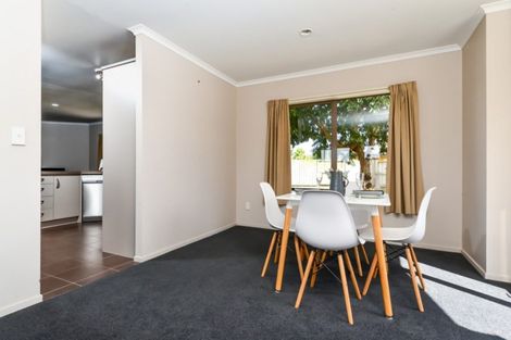 Photo of property in 77 Farringdon Avenue, Rototuna North, Hamilton, 3210