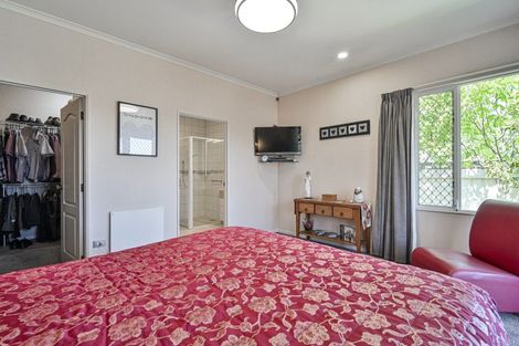 Photo of property in 408 King Street South, Hastings, 4122