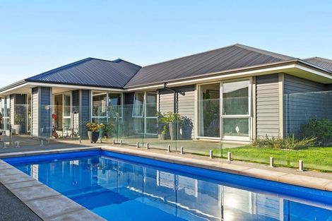 Photo of property in 56 Watkins Drive, Rangiora, 7400