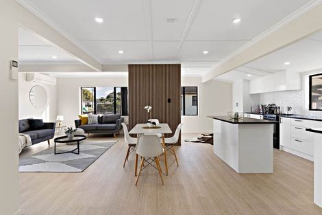 Photo of property in 14 Plunket Avenue, Papatoetoe, Auckland, 2104