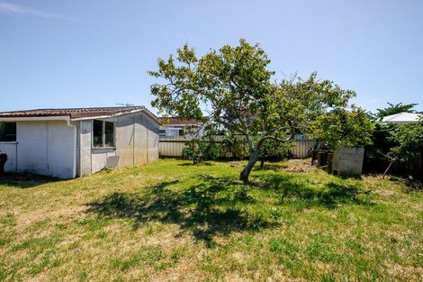 Photo of property in 41 Toru Road, Paraparaumu Beach, Paraparaumu, 5032