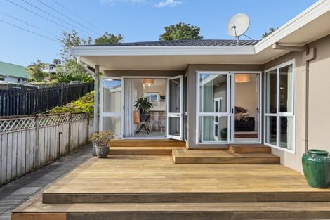 Photo of property in 114b Vale Street, Otumoetai, Tauranga, 3110