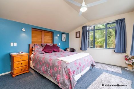 Photo of property in 7 Bermuda Place, One Tree Point, 0118