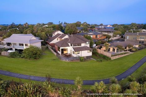 Photo of property in 55 St Annes Crescent, Wattle Downs, Auckland, 2103