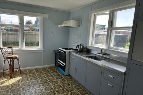 Photo of property in 74 Egmont Street, Kaponga, Hawera, 4679