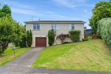 Photo of property in 20 Arawata Avenue, Welcome Bay, Tauranga, 3112