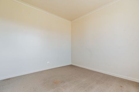 Photo of property in 28 Burns Street, Milton, 9220