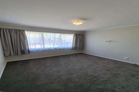 Photo of property in 1/35 Ashdown Place, Pahurehure, Papakura, 2113