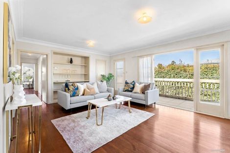 Photo of property in 30 Kereru Street, Henderson, Auckland, 0612