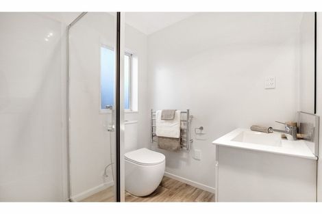 Photo of property in 72a Henwood Road, Mangere East, Auckland, 2024