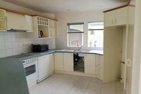 Photo of property in 36a Crichton Terrace, Hauraki, Auckland, 0622