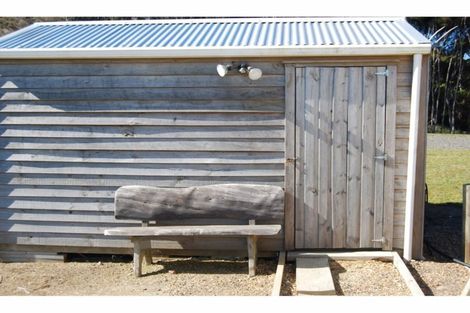 Photo of property in 255 Paroa Bay Road, Russell, 0272