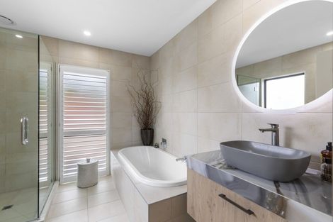 Photo of property in 24 Crescent Road, Parnell, Auckland, 1052