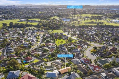 Photo of property in 2/23 Gwenand Place, Botany Downs, Auckland, 2010