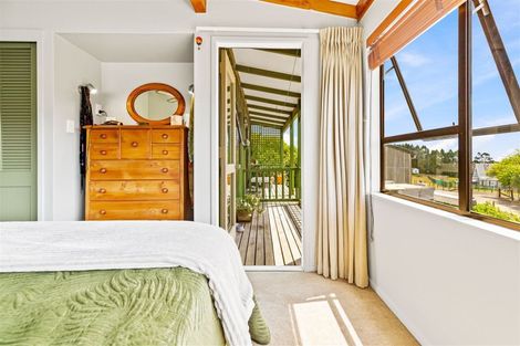 Photo of property in 321 Muriwai Valley Road, Muriwai, Waimauku, 0881