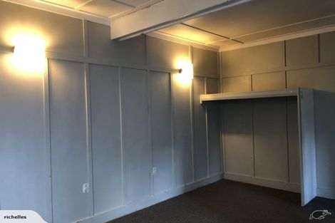 Photo of property in 18 Shoal Bay Road, Devonport, Auckland, 0624