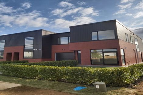 Photo of property in 11 Matarau Road, Karaka, 2113