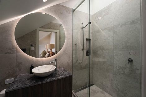 Photo of property in 10 Ida Way, Omaha, 0986