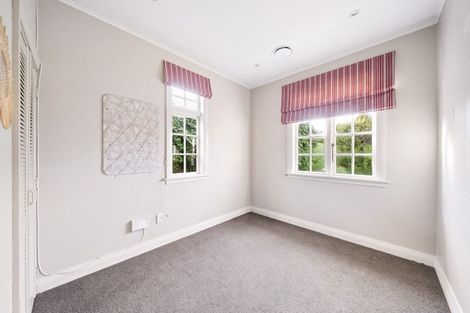 Photo of property in 4 Omar Street, Khandallah, Wellington, 6035