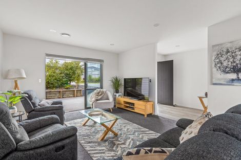 Photo of property in 69 Harvest Avenue, Orewa, 0931