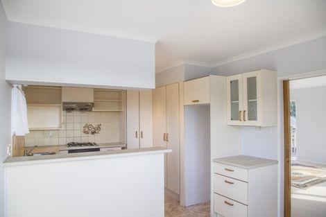 Photo of property in 1/31a Seaview Road, Glenfield, Auckland, 0629