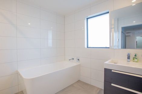 Photo of property in 218 Park Street, Winton, 9720