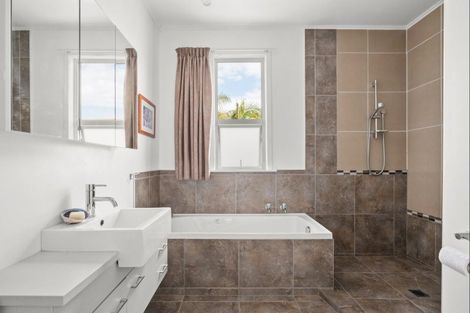 Photo of property in 128 Russell Street, Whataupoko, Gisborne, 4010