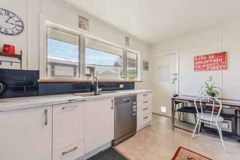 Photo of property in 16a Palm Avenue, Stoke, Nelson, 7011