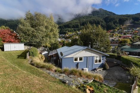 Photo of property in 201 Fernhill Road, Fernhill, Queenstown, 9300