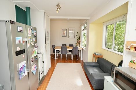 Photo of property in 8 Frederick Street, Terrace End, Palmerston North, 4410