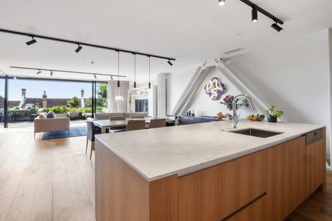 Photo of property in 204/15b Augustus Terrace, Parnell, Auckland, 1052