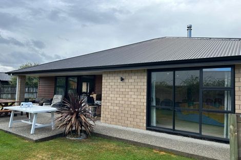 Photo of property in 6 Ash Avenue, Albert Town, Wanaka, 9305