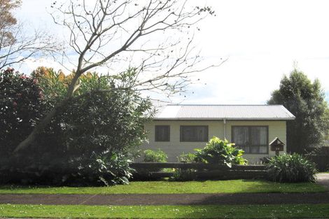 Photo of property in 26 Dingadee Street, Welcome Bay, Tauranga, 3112