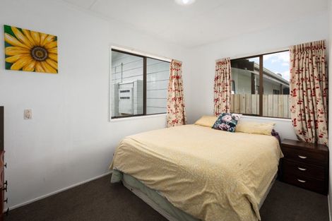 Photo of property in 22a Beach Road, Katikati, 3129