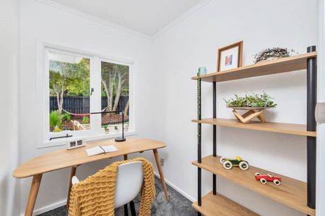 Photo of property in 1/46 Roberts Road, Glenfield, Auckland, 0629