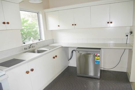 Photo of property in 33a Matai Road, Stanmore Bay, Whangaparaoa, 0932