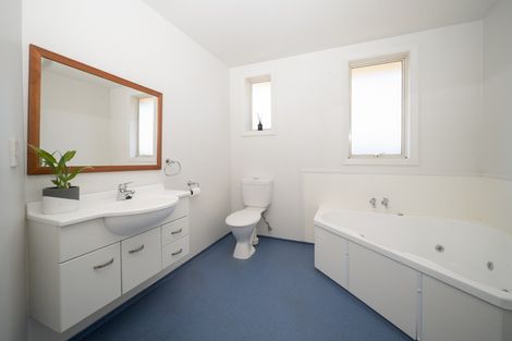 Photo of property in 48 Shannon Street, Alexandra, 9320