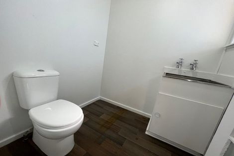 Photo of property in 381a Roscommon Road, Clendon Park, Auckland, 2103