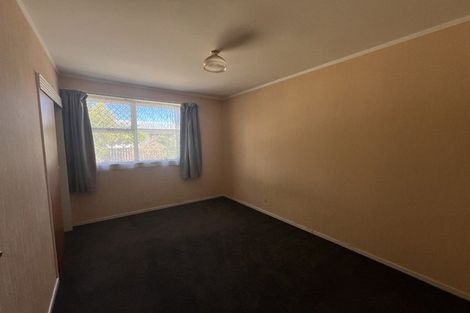 Photo of property in 16 Hicks Crescent, Waikanae Beach, Waikanae, 5036