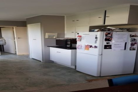 Photo of property in 83 Morrow Avenue, St Andrews, Hamilton, 3200