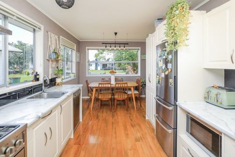 Photo of property in 36 Rosalind Street, Deanwell, Hamilton, 3206