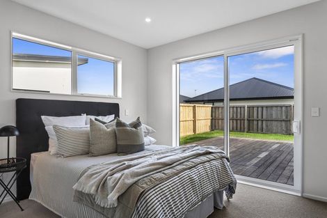 Photo of property in 32 Skibbereen Drive, Halswell, Christchurch, 8025