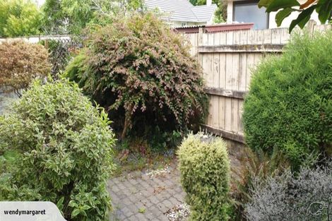 Photo of property in 9b Ross Crescent, Fairfield, Hamilton, 3214